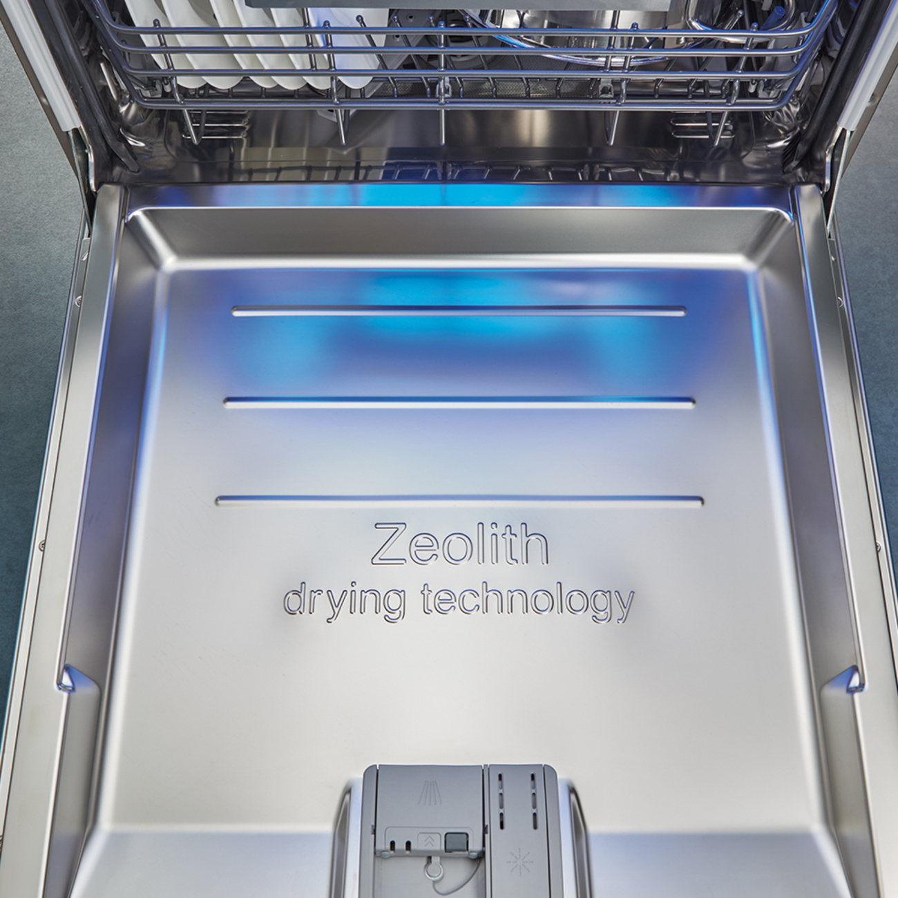 Zeolith Trocknen – Für glänzende Spülergebnisse bei Elektrotechnik Sauer in Dettelbach
