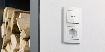 JUNG KNX Taster F 10 bei Elektrotechnik Sauer in Dettelbach
